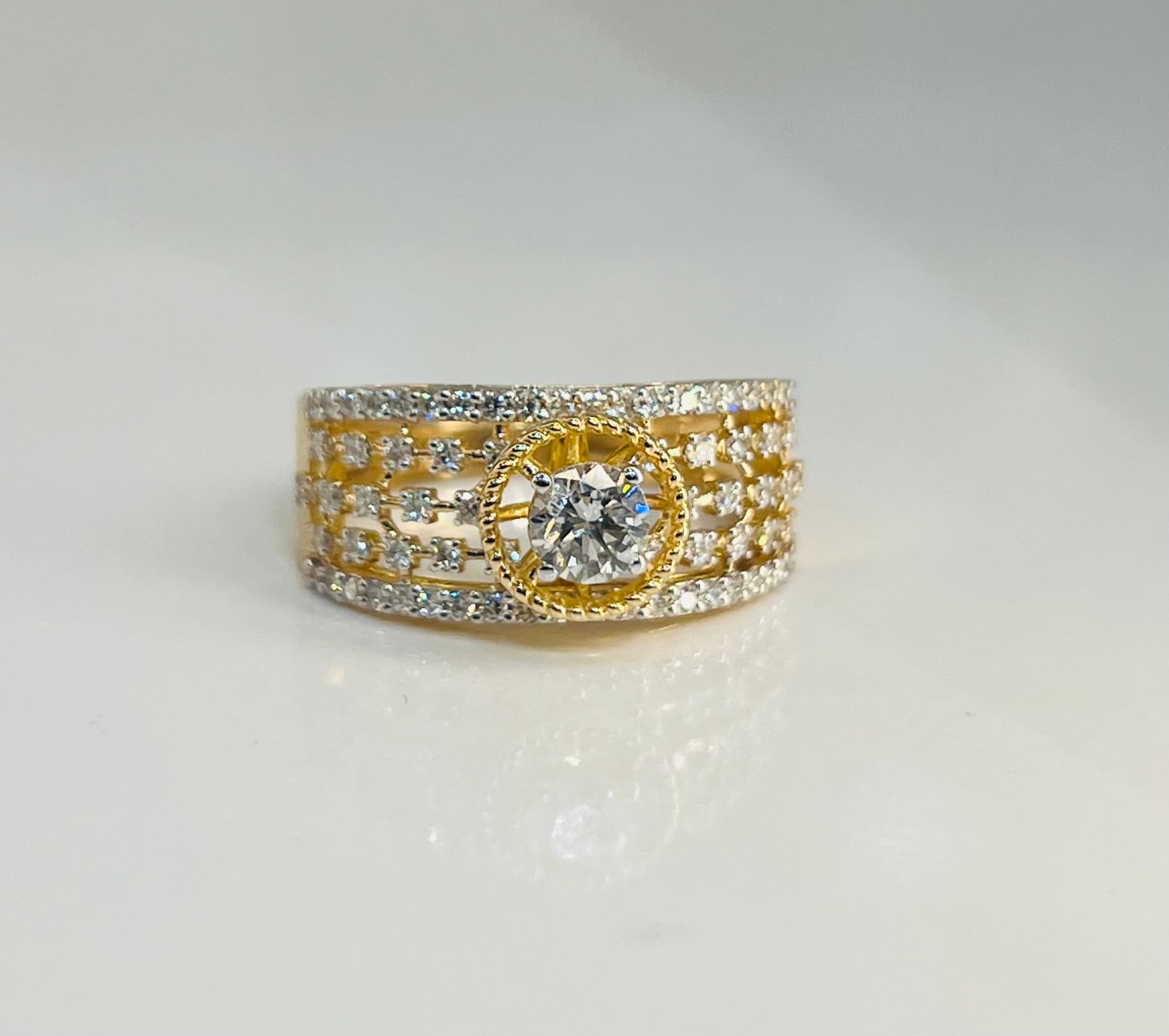 0.82 Carat TW Oval Laboratory-Grown Diamond Solitaire Engagement Ring in 18kt Yellow Gold